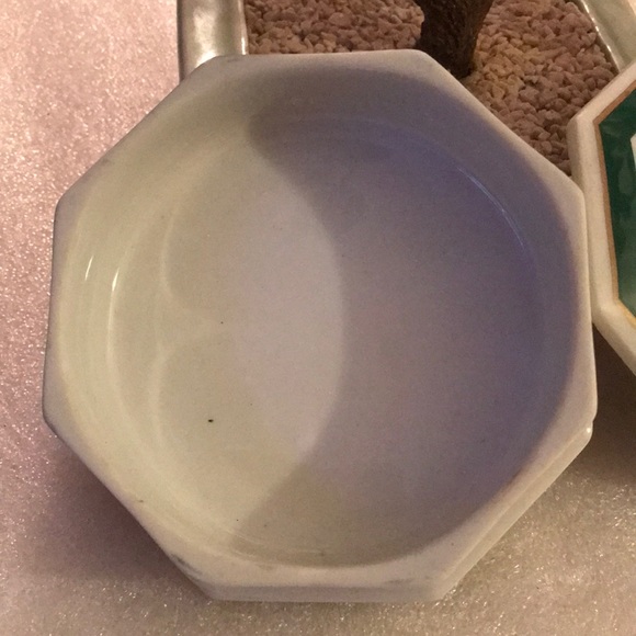 Vintage cameo lover jewelry box - Picture 2 of 5